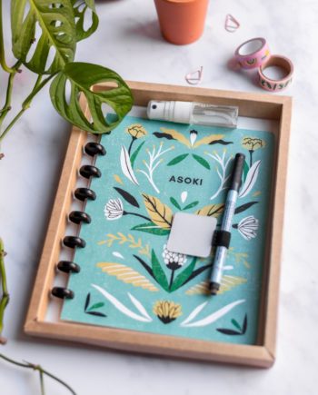 Reusable and erasable planne with a floral designed cover by Sanny van Loon